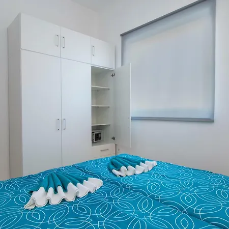 Artos Apartament *